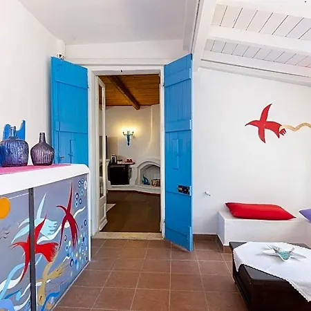 Palmasera Charming - &