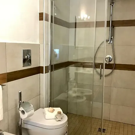 Palmasera Charming B&B 칼라고노네