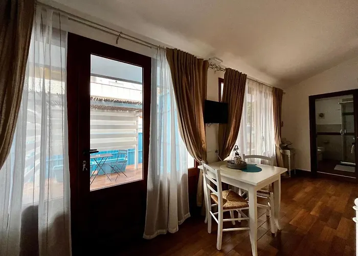 Panzió Palmasera Charming - &