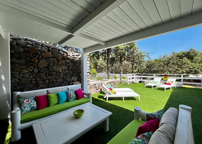 Palmasera Charming - & 4* Cala Gonone